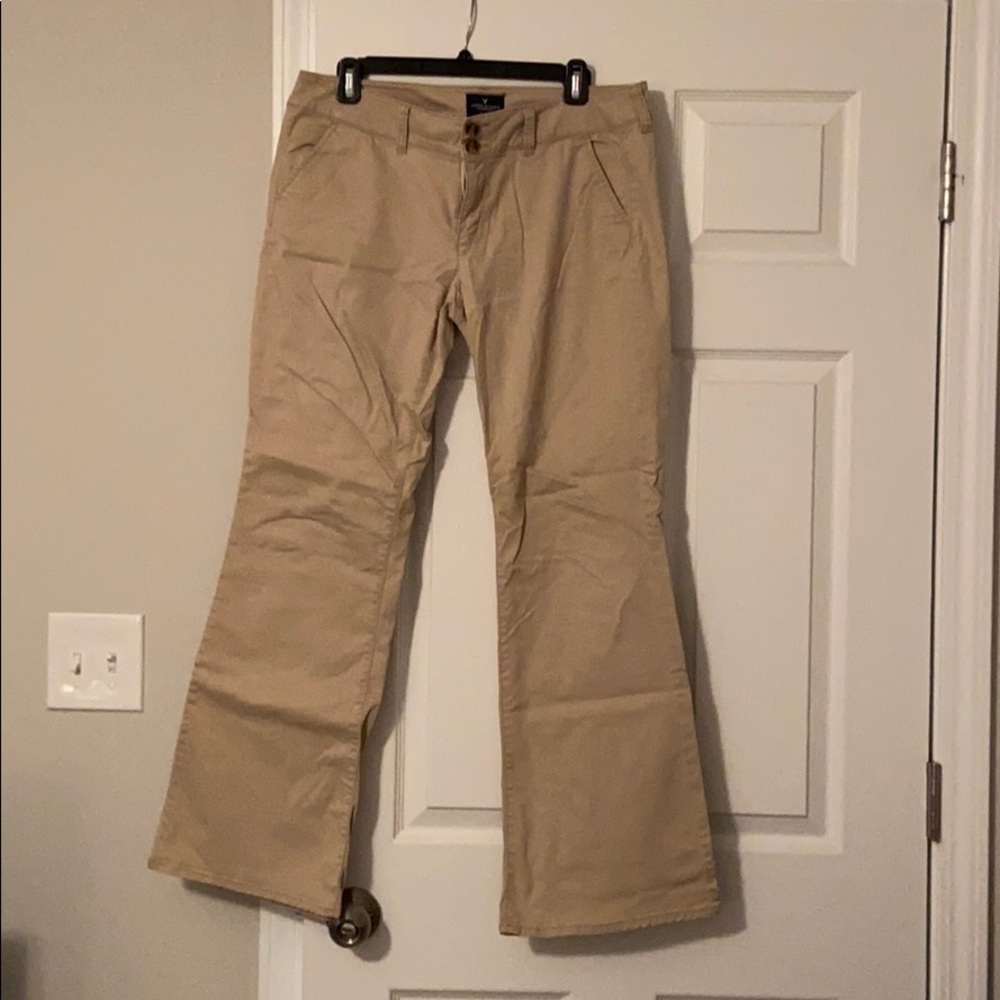 American Eagle Artist Style khaki pants